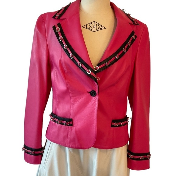 RARE ESCADA Vibrant Lammnappa. Sz EU38. Metal links trim. Excellent condition. - Picture 1 of 14